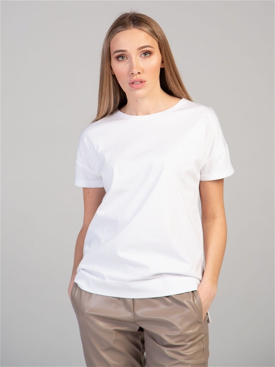 Белая Базовая футболка женская