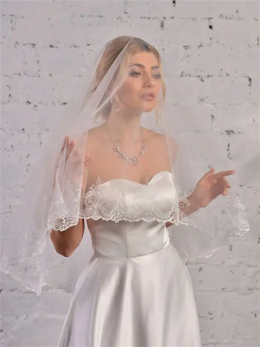 Romantic Wedding Свадебная лёгкая фата с компьютерной вышивкой по фатину, белый