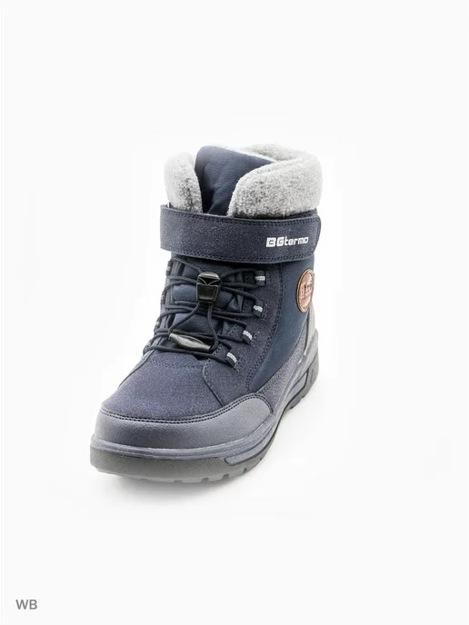 Жалаңаш Кристина Асмустың суреті