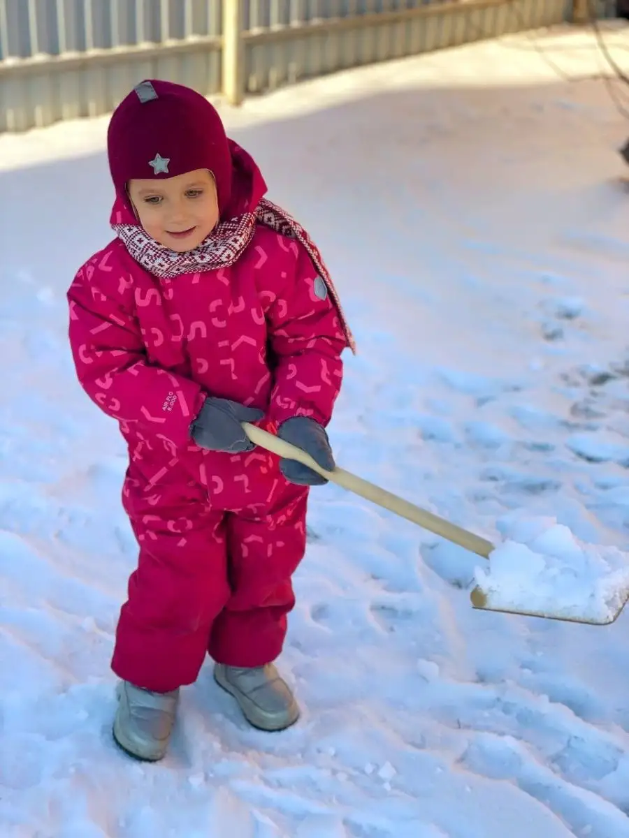 Детские лопатки и наборы для снега