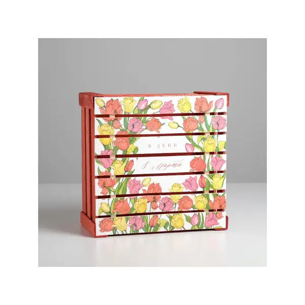 Ящик деревянный подарочный 'Женский день', 30х30х15см