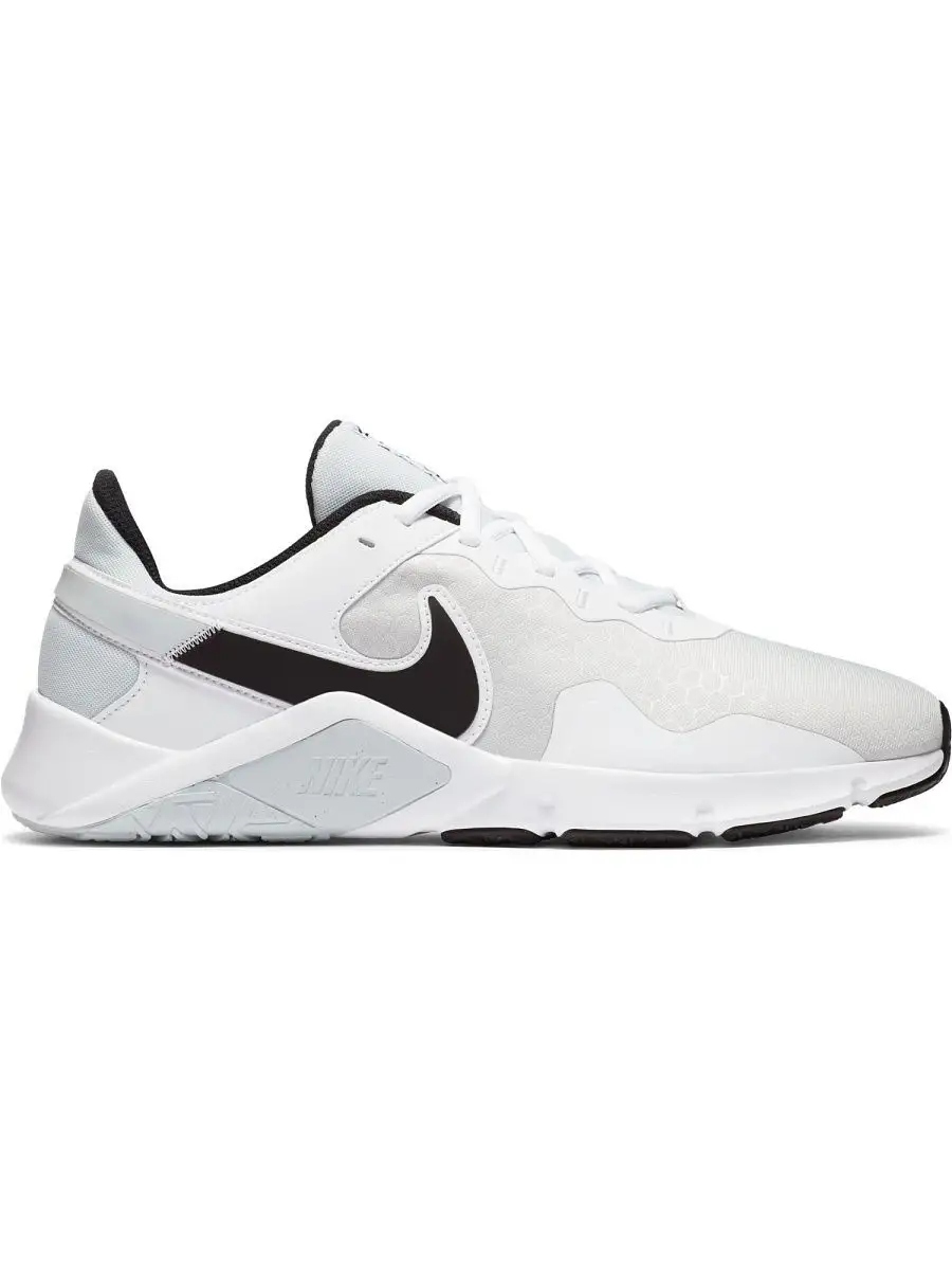 Nike essential clearance trainer