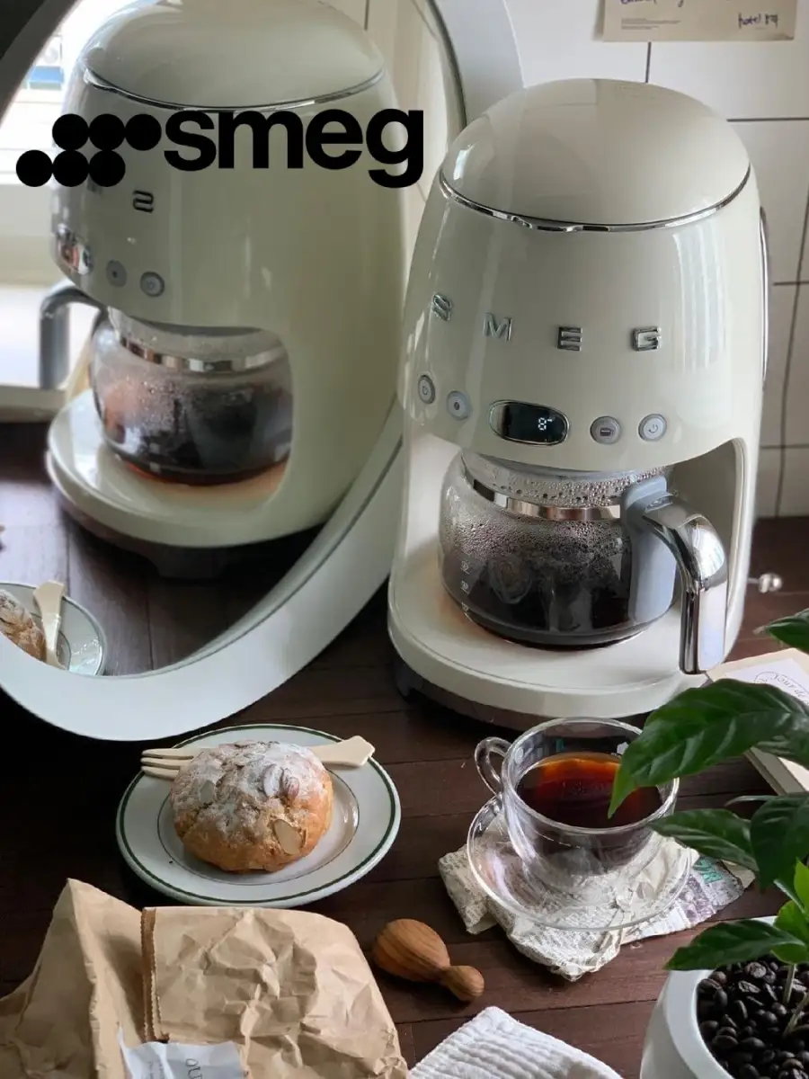 Капельная кофеварка Smeg DCF02 SMEG 19451741 купить в интернет-магазине  Wildberries