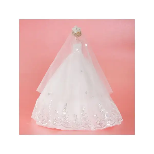Кукла на подставке "Принцесса", белое платье с кружевом