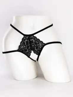 Үлкен әтештері бар траннилер еркектерді трахает