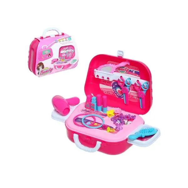 Набор парикмахера с аксессуарами. Маленький парикмахер.