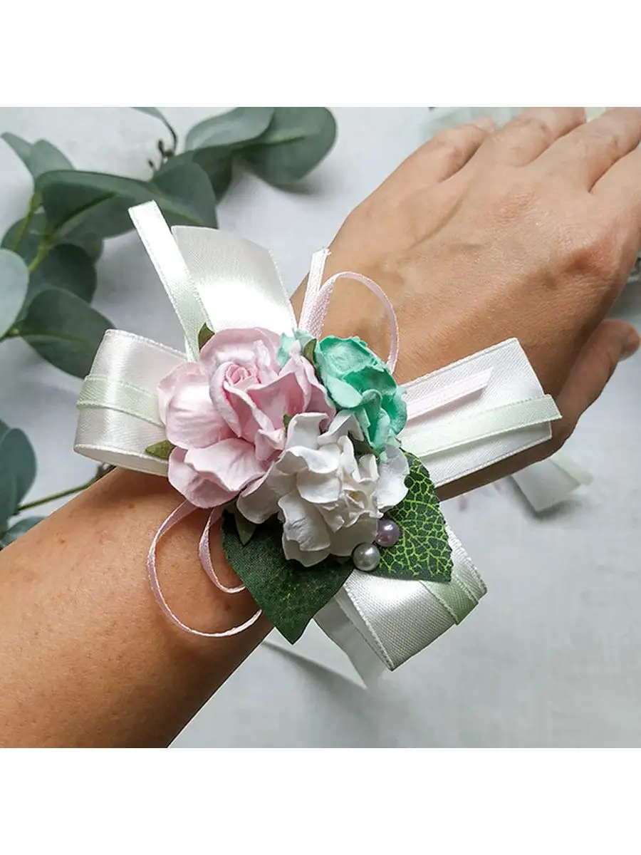 Как выбрать браслет для подружки невесты?