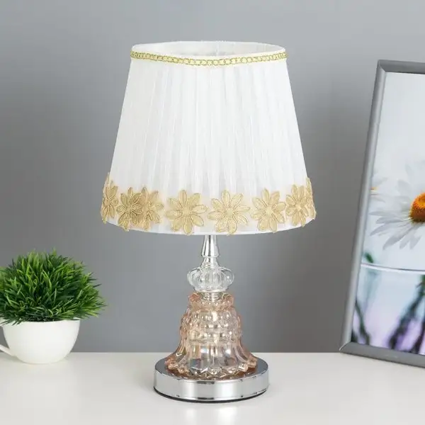 Лампа настольная с подсветкой RGB