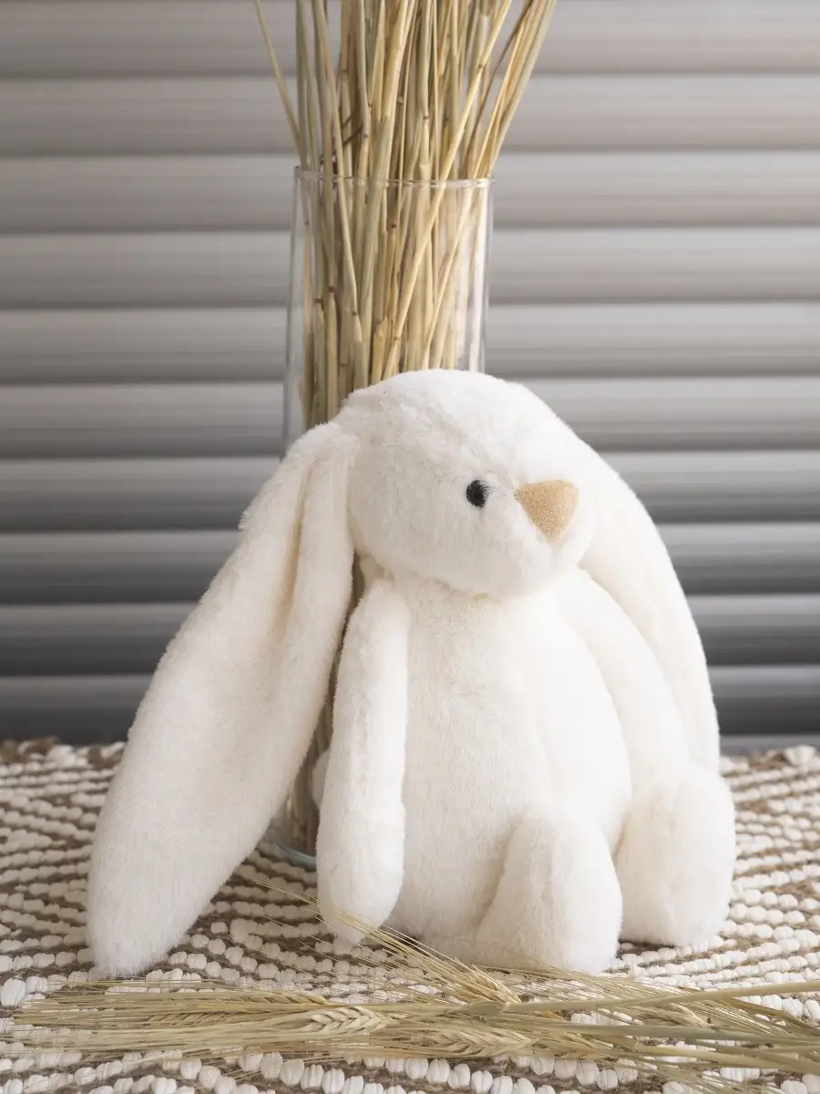 Мягкая игрушка заяц из натурального меха купить в Москве